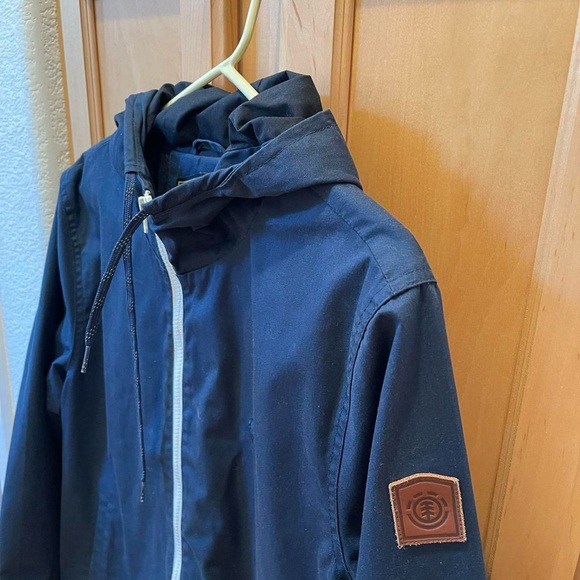 Men’s Blue Element Hooded Jacket Size Medium - Picture 2 of 7